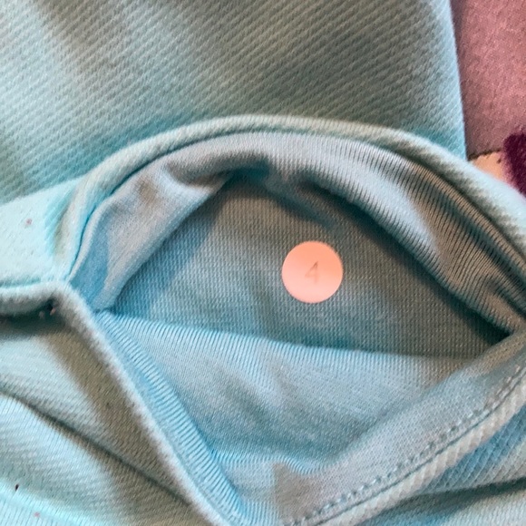 Light blue lululemon crops. - Picture 3 of 4